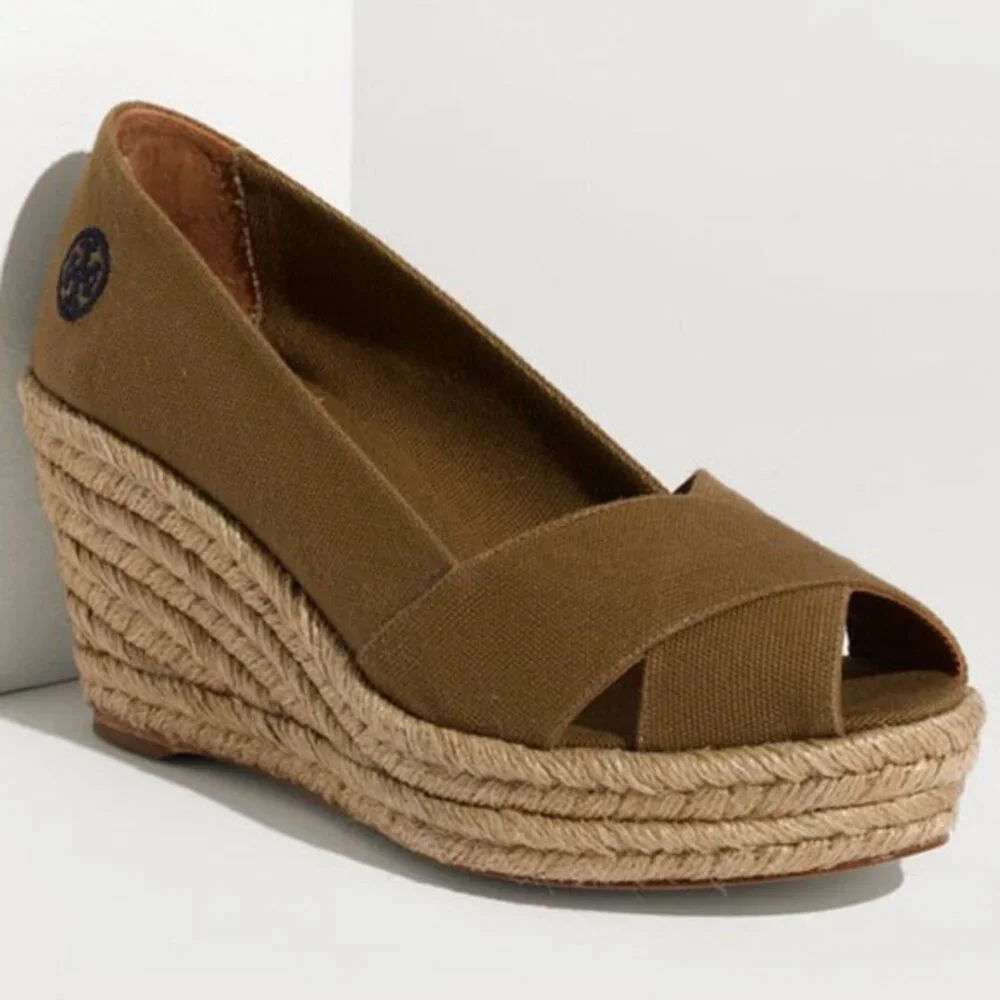 Tory Burch Filipa Canvas Espadrille Wedge Shoes in Tan Brown Size 6